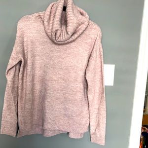 BOGO FREE ALL ITEMS! RW&CO pale pink chunky turtleneck sweater. Like new! Size M